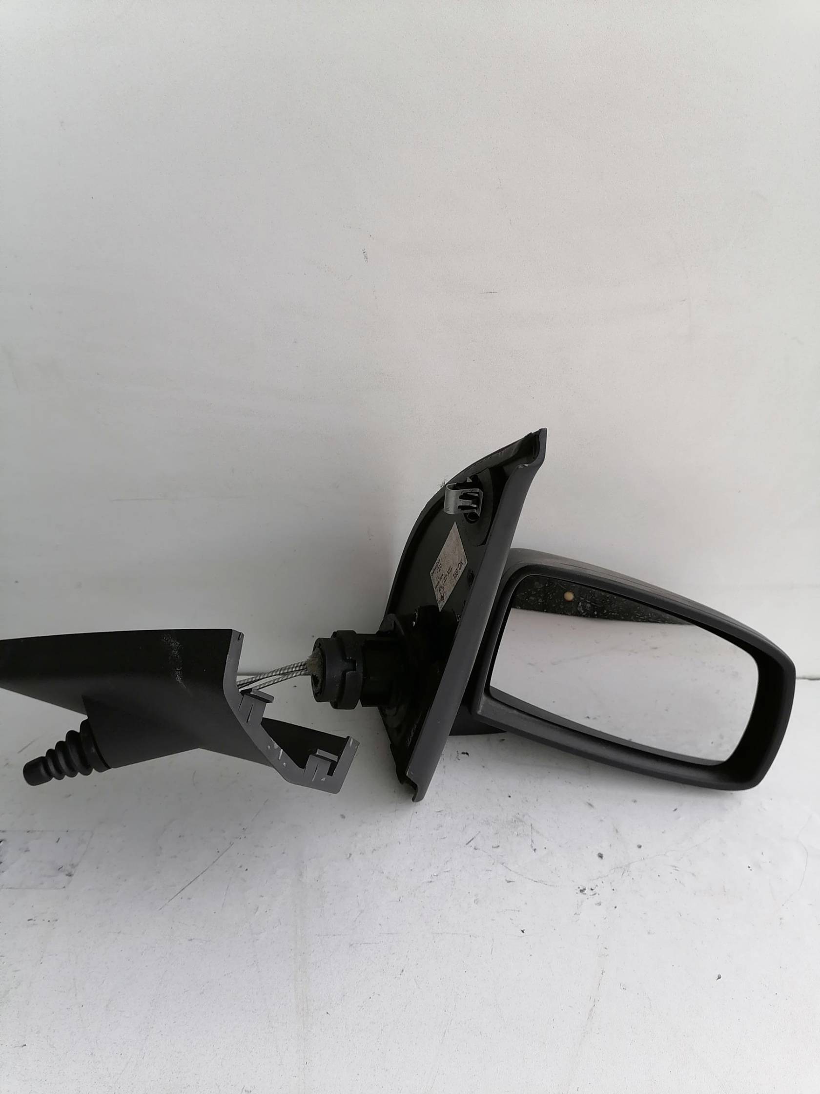 Retrovisore est. dx.